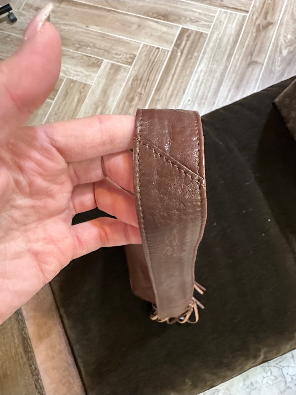 Vintage Lambskin Chanel y2k with tassle - Picture 8 of 16